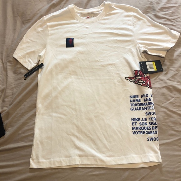 Air Jordan Shirt & Shorts set. Size small - Picture 4 of 10